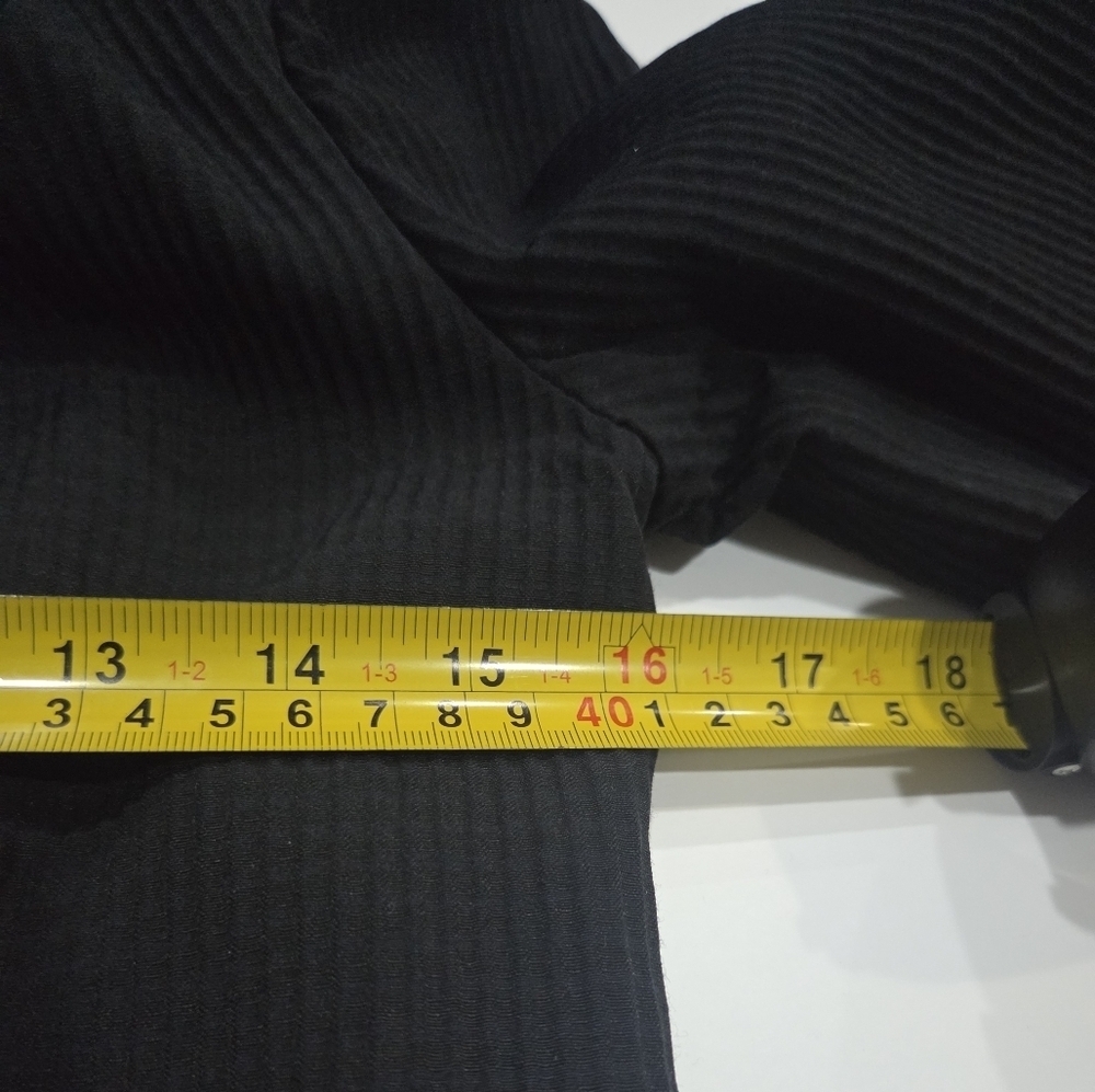 Brooks Brothers Elegant Black Textured two Buttons Women's Blazer Sz.4P - Picture 6 of 12